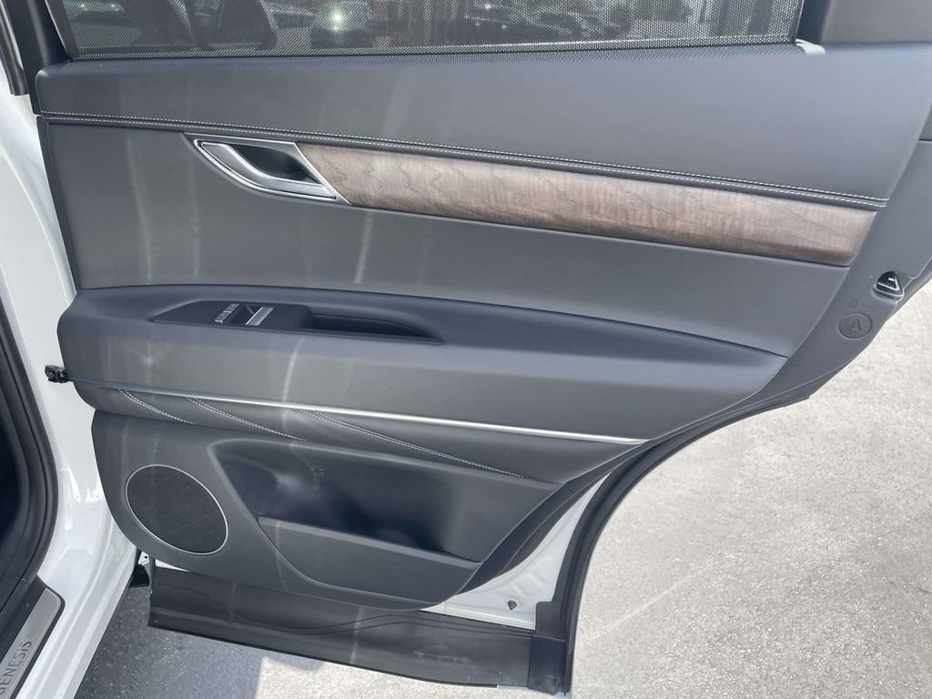 New 2026 Genesis GV80 2.5T Select AWD/4WD image 23