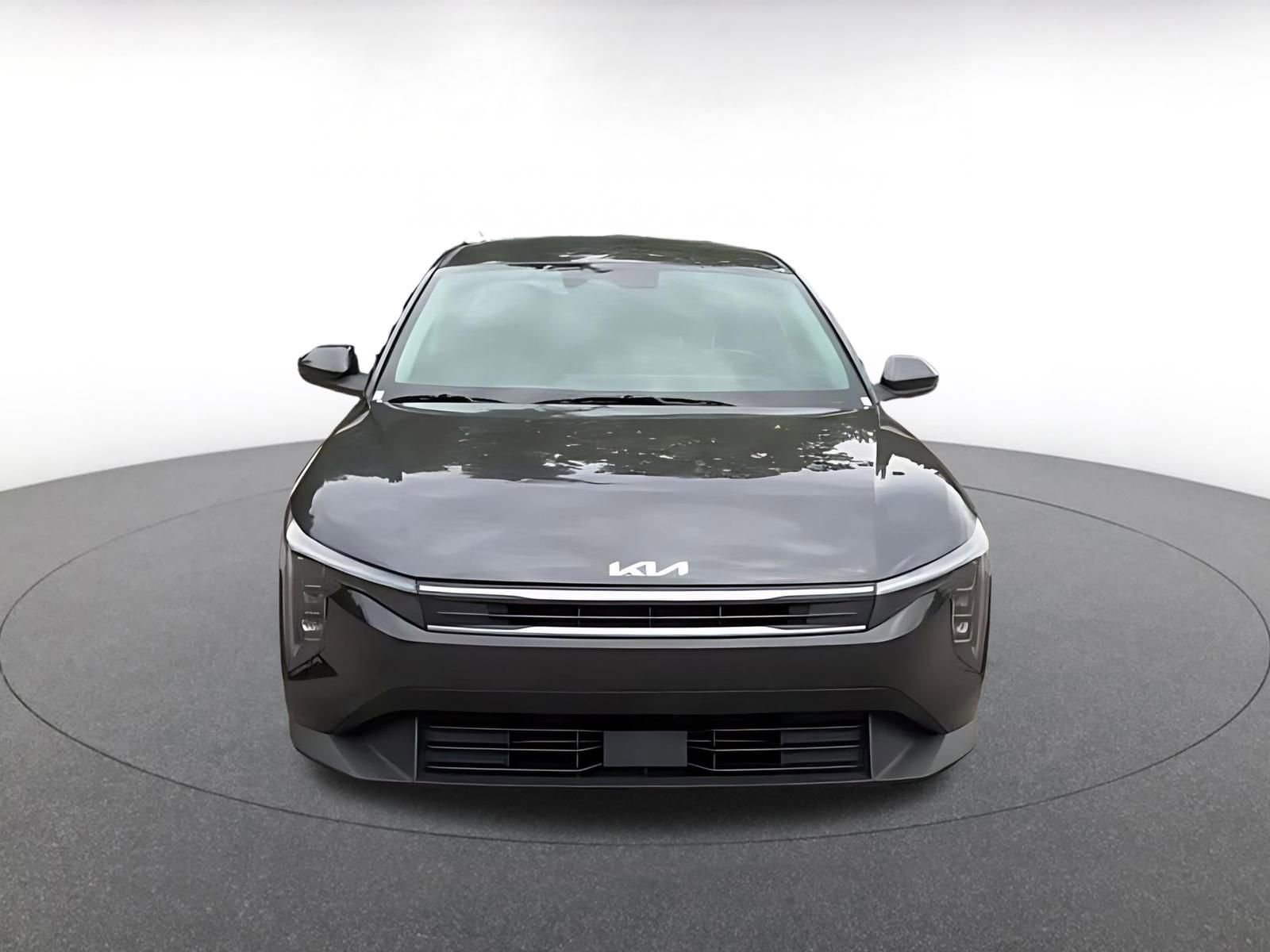 Used 2025 Kia K4 FWD image 4