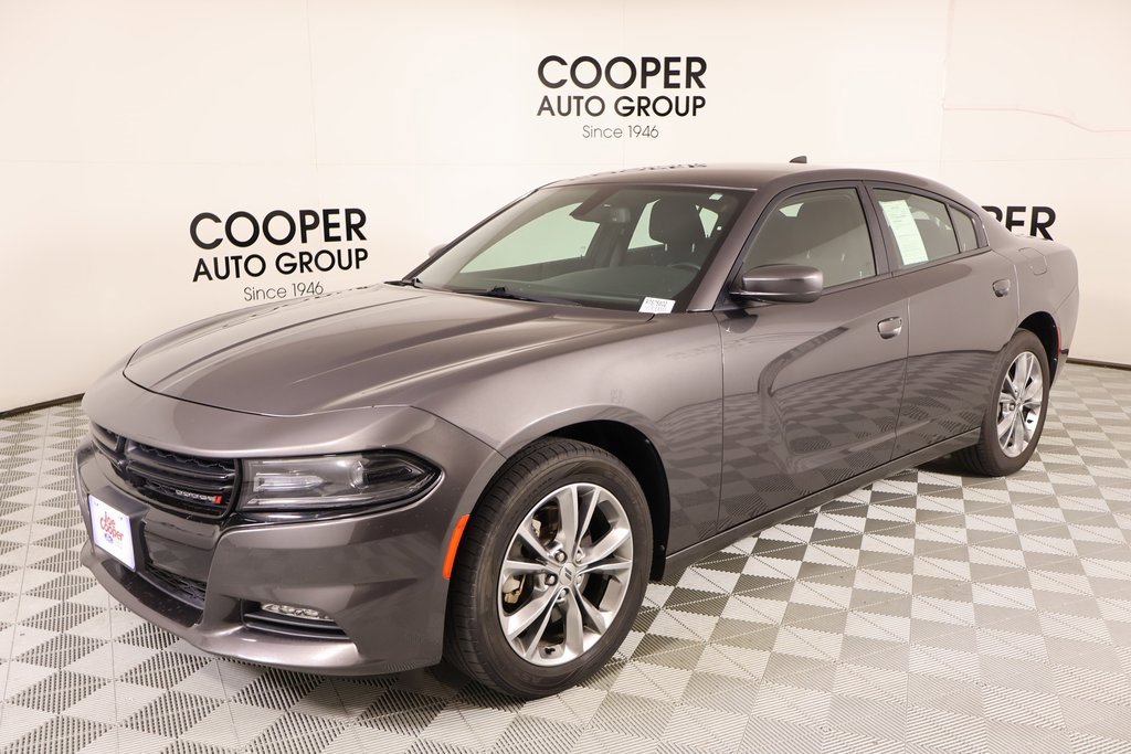 Used 2021 Dodge Charger SXT w/ Driver Convenience Group image 11