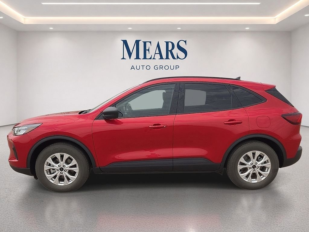 Used 2025 Ford Escape Active FWD image 2