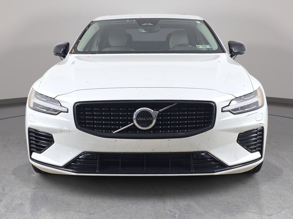 Used 2023 Volvo S60 T8 Plus w/ Climate Package AWD/4WD image 3