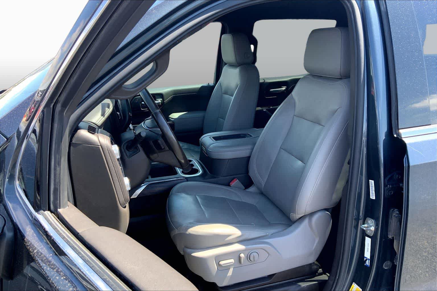 Used 2020 GMC Sierra 1500 SLT RWD image 8