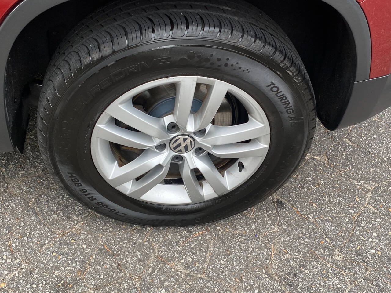Used 2016 Volkswagen Tiguan S AWD/4WD image 8