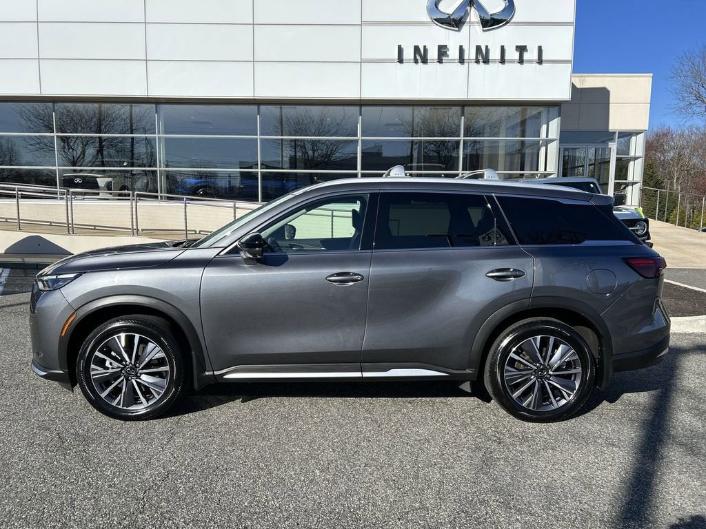 Certified 2026 INFINITI QX60 Luxe w/ Cargo Package AWD/4WD image 5