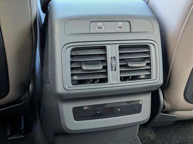 Used 2025 Audi Q5 Premium w/ Convenience Package image 19