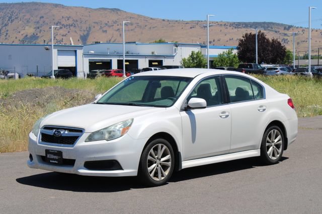 Used 2014 Subaru Legacy 2.5i Premium AWD/4WD image 7