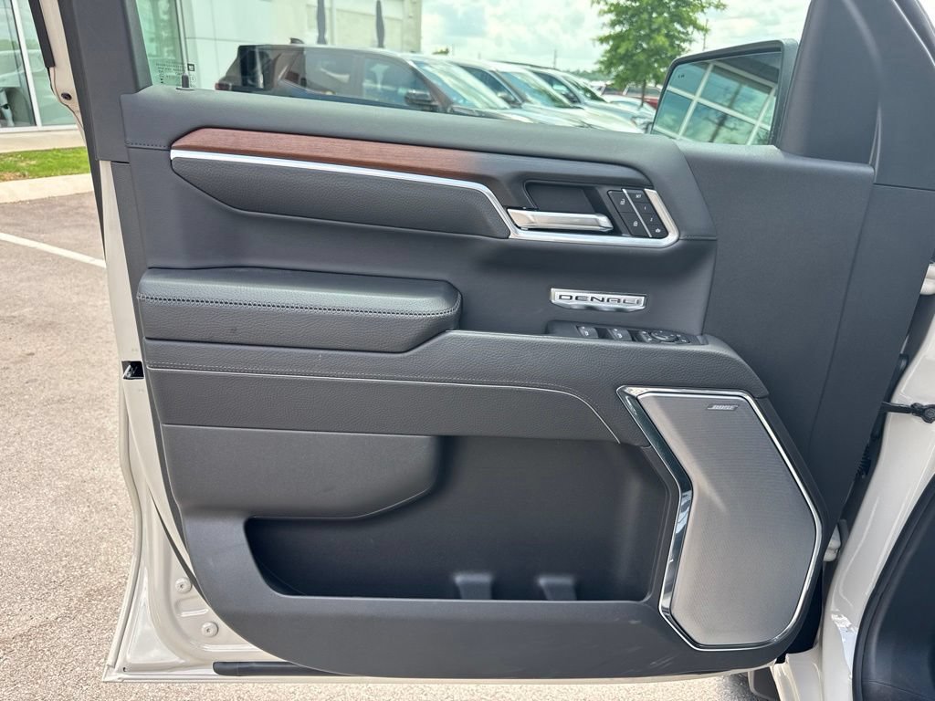 New 2026 GMC Sierra 1500 Denali AWD/4WD image 11