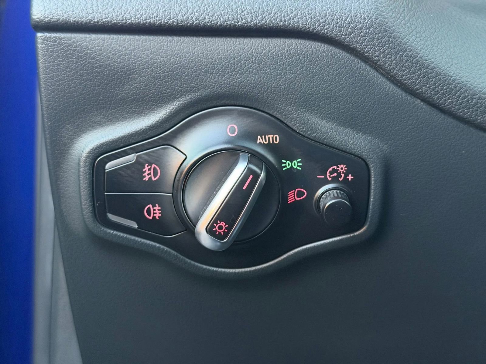 Used 2015 Audi SQ5 Premium Plus AWD/4WD image 48