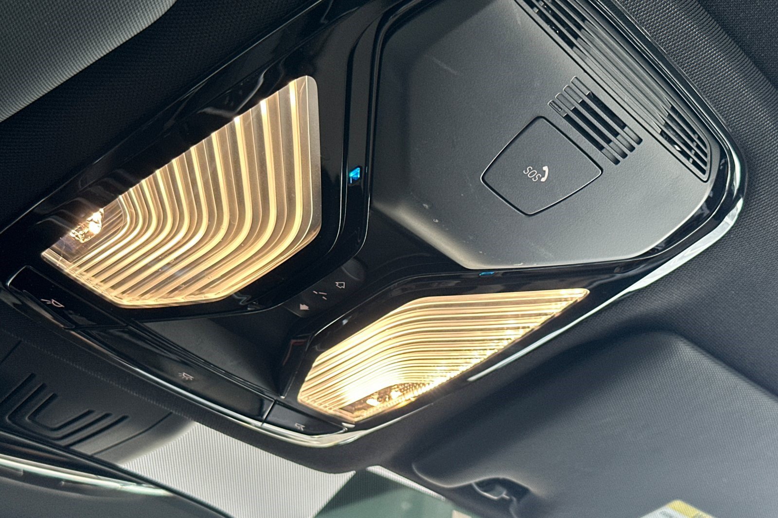 Certified 2024 BMW i4 eDrive35 w/ Premium Package RWD image 22