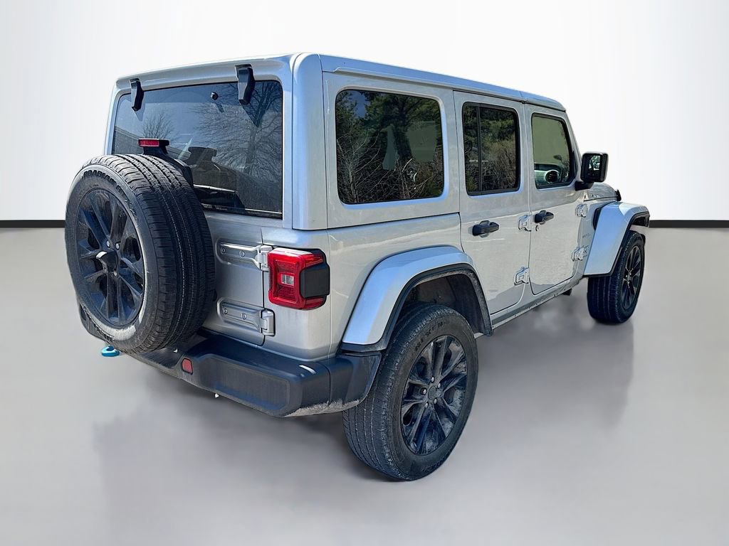 Used 2024 Jeep Wrangler Unlimited Sahara image 7