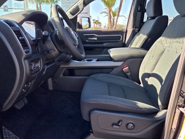New 2026 RAM 1500 Big Horn AWD/4WD image 11