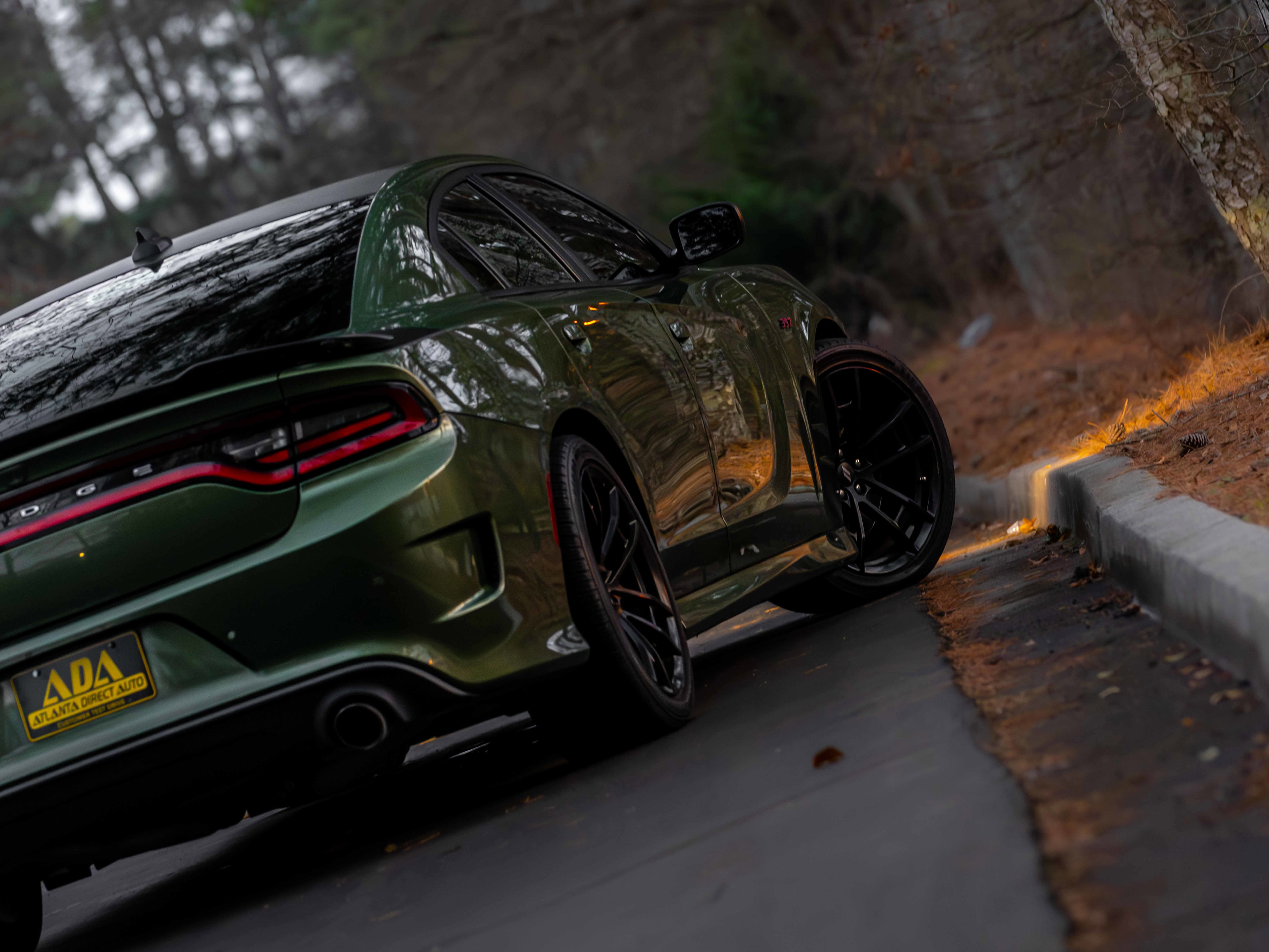 Used 2018 Dodge Charger R/T RWD image 25