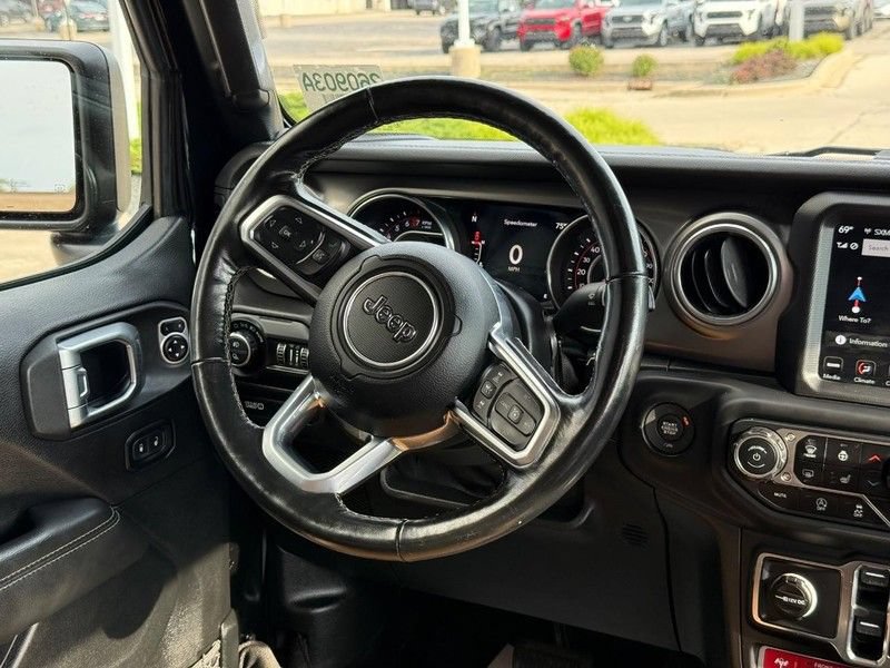 Used 2020 Jeep Gladiator Rubicon AWD/4WD image 14