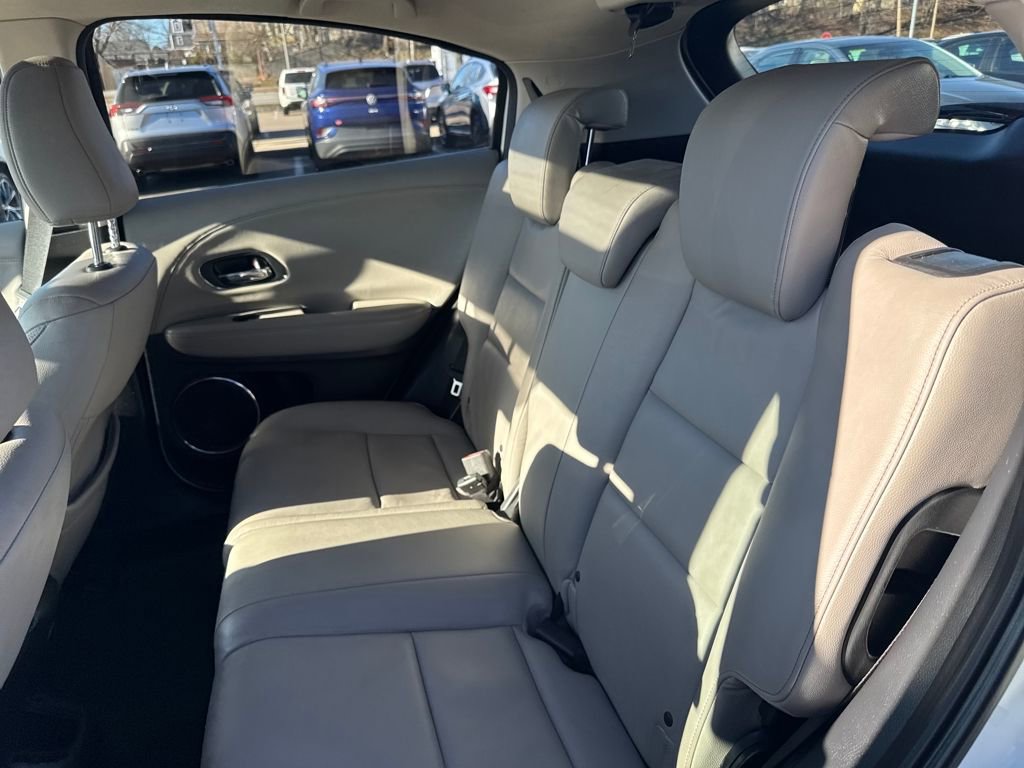 Used 2018 Honda HR-V EX-L image 34