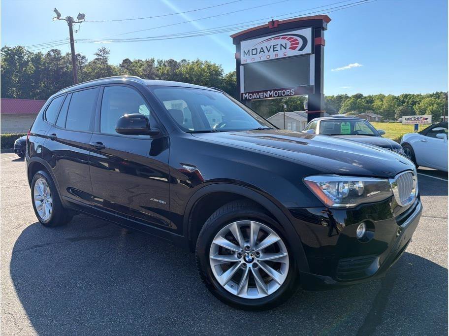 Used 2017 BMW X3 xDrive28i AWD/4WD image 1