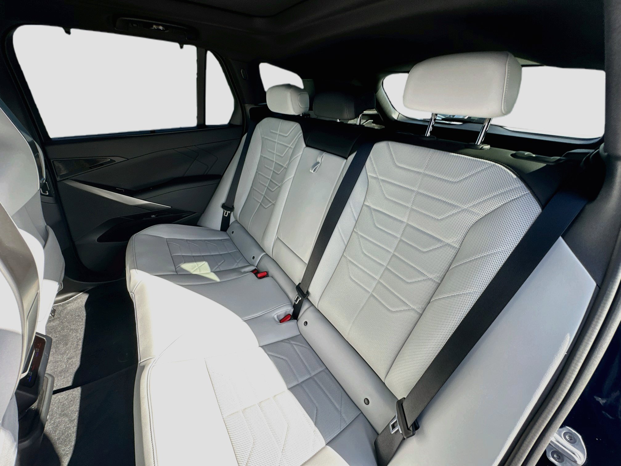 New 2027 BMW X5 xDrive40i w/ Luxury Front Seating Package AWD/4WD image 18