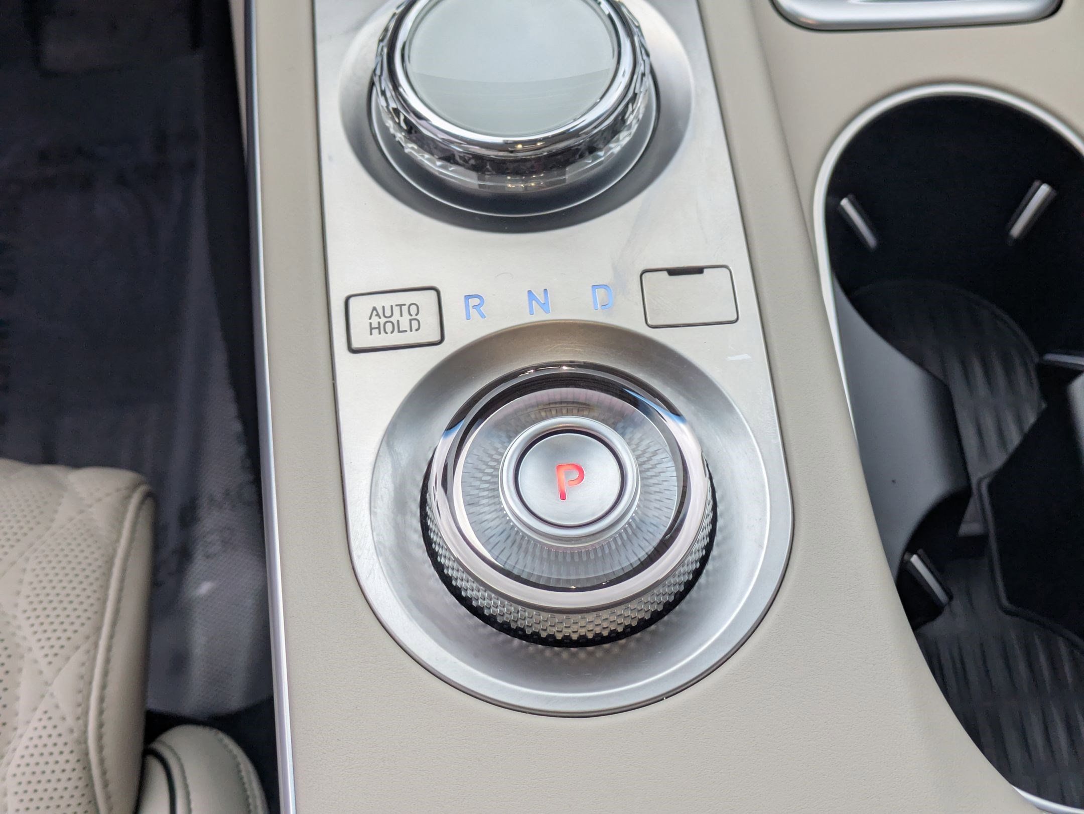 Used 2022 Genesis GV70 3.5T Sport w/ Sport Advanced Package image 25