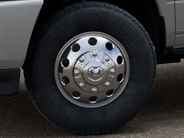 New 2026 RAM 3500 Laramie AWD/4WD image 8