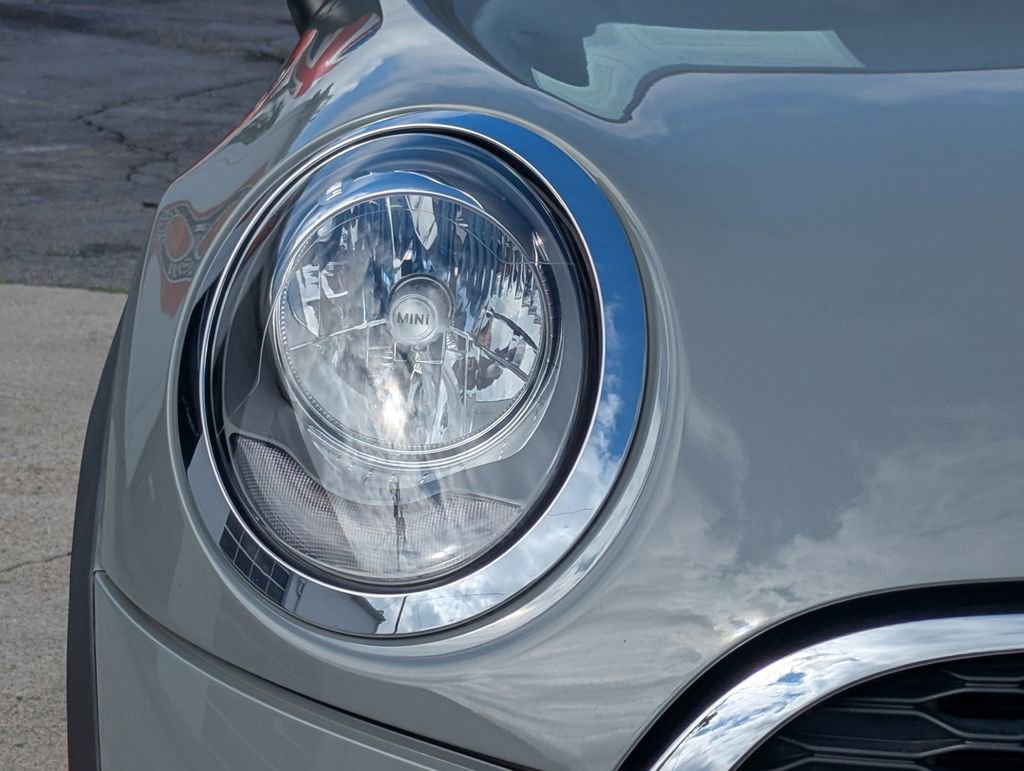 Used 2014 MINI Cooper S image 11
