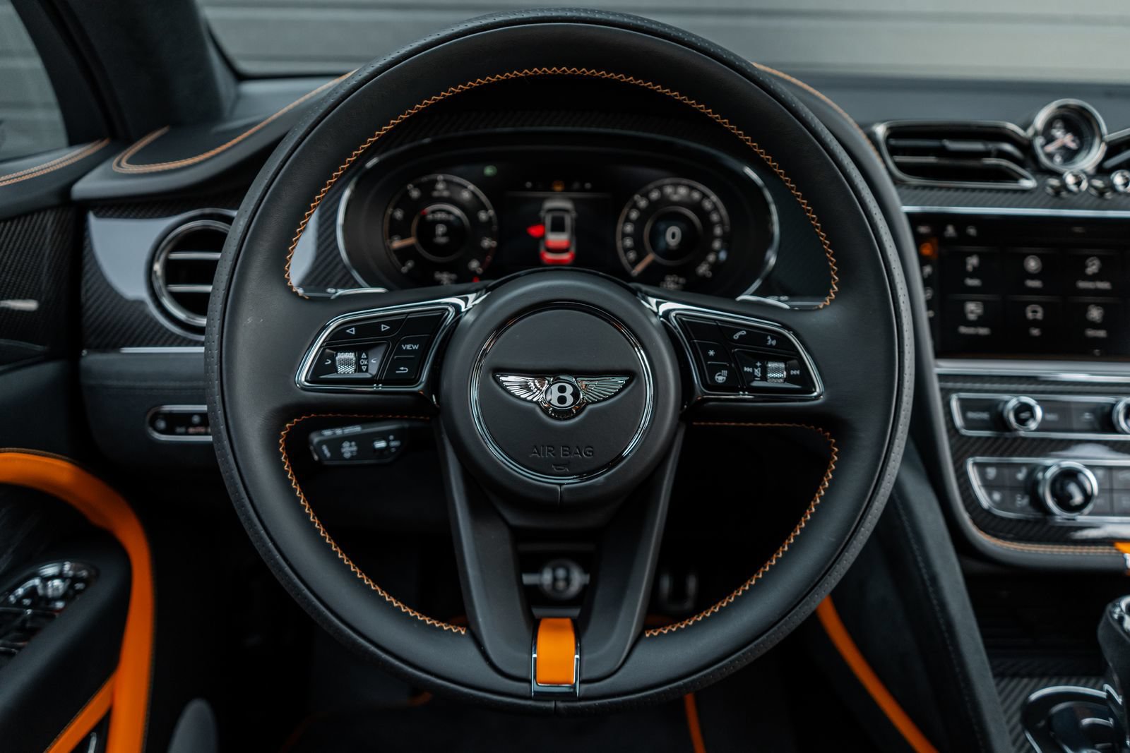 Certified 2026 Bentley Bentayga Speed AWD/4WD image 31