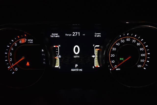 Used 2023 Jeep Wrangler Sahara image 23