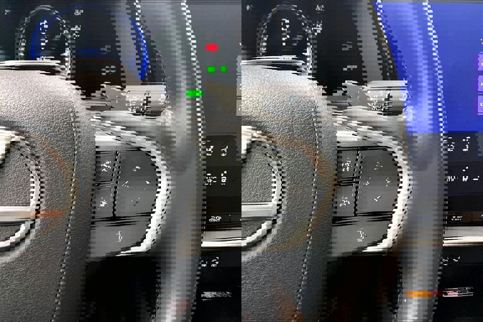 Used 2023 Lexus RZ 450e Premium w/ Accessory Package (2T) AWD/4WD image 24