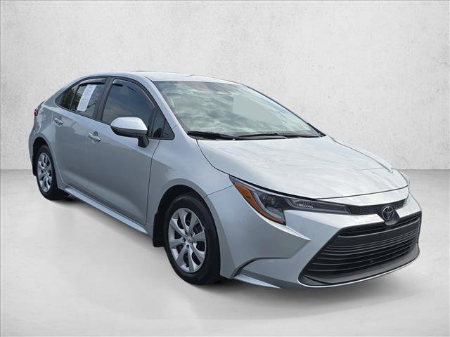 Certified 2025 Toyota Corolla LE FWD image 3