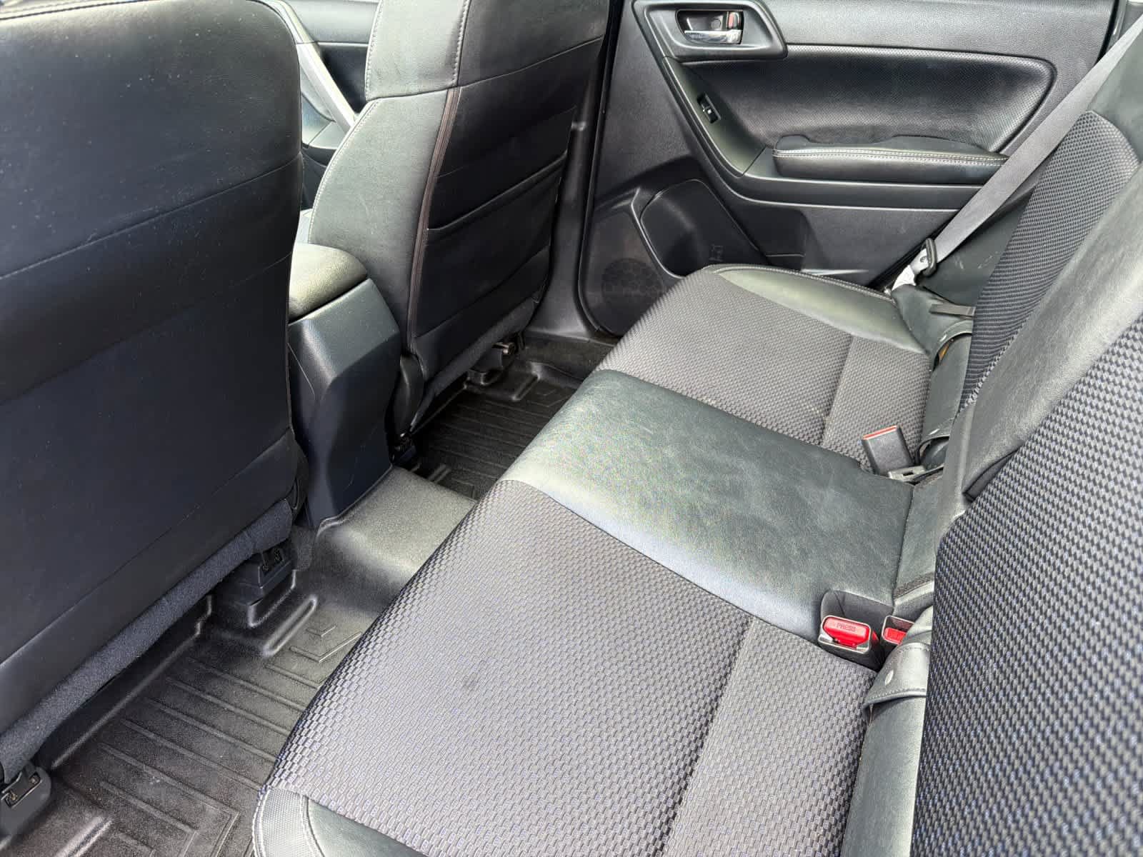 Used 2017 Subaru Forester 2.0XT Premium w/ Popular Package #2A AWD/4WD image 4