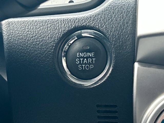 Used 2018 Toyota 4Runner Limited AWD/4WD image 44