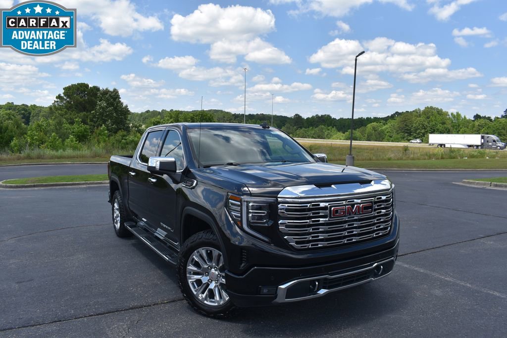 Used 2022 GMC Sierra 1500 Denali AWD/4WD image 1
