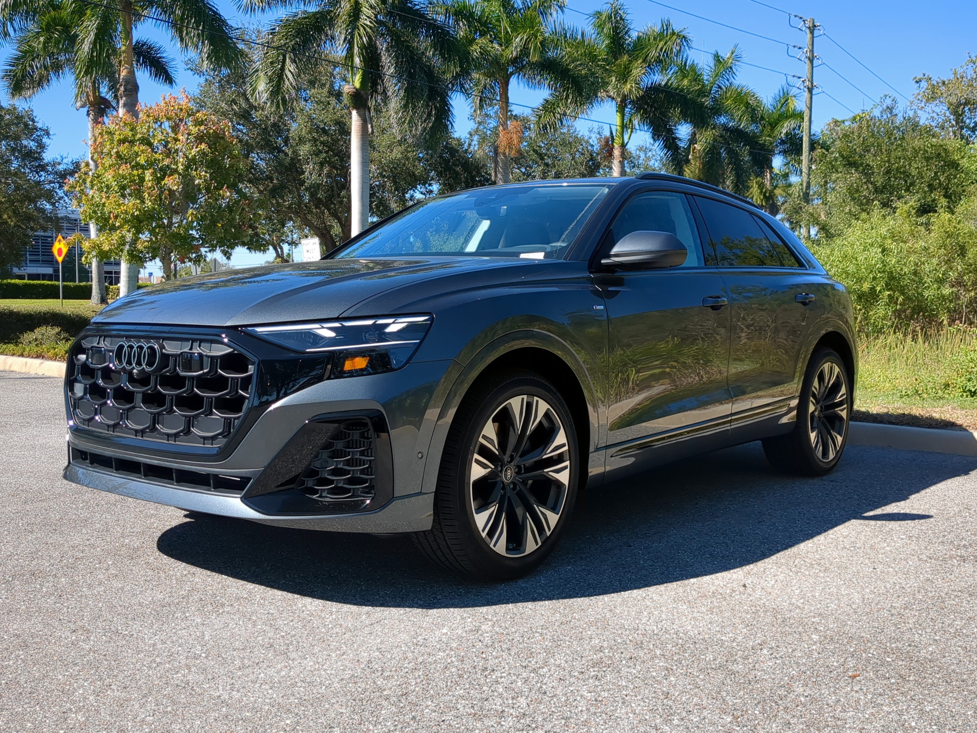 New 2026 Audi Q8 Premium Plus image 3
