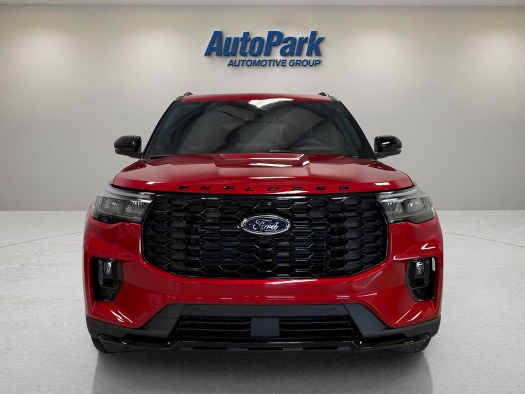 New 2026 Ford Explorer ST-Line w/ ST-Line Street Pack AWD/4WD image 2