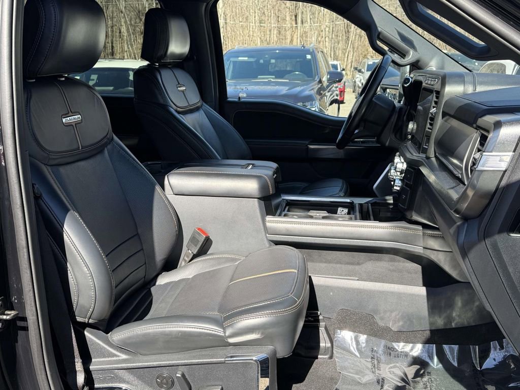 Used 2024 Ford F250 Platinum image 9