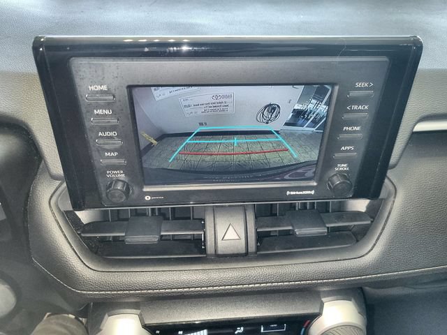Used 2022 Toyota RAV4 LE FWD image 17