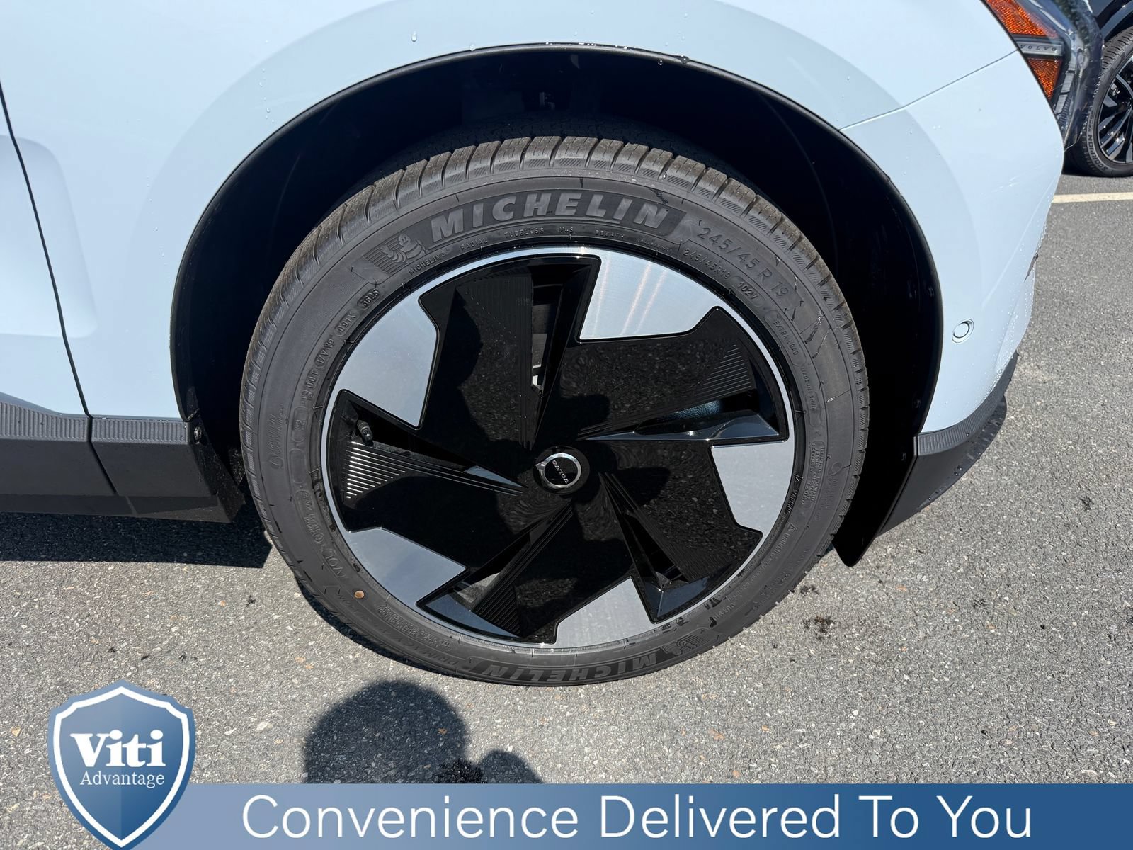 New 2026 Volvo EX30 Ultra w/ Protection Package Premier AWD/4WD image 10