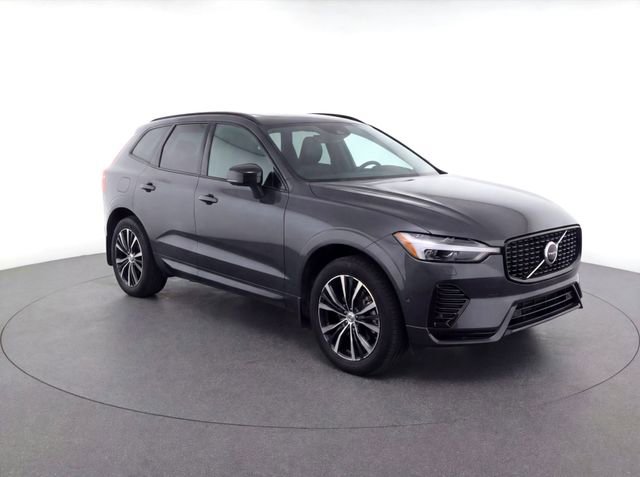 Certified 2023 Volvo XC60 B5 Plus w/ Climate Package image 31