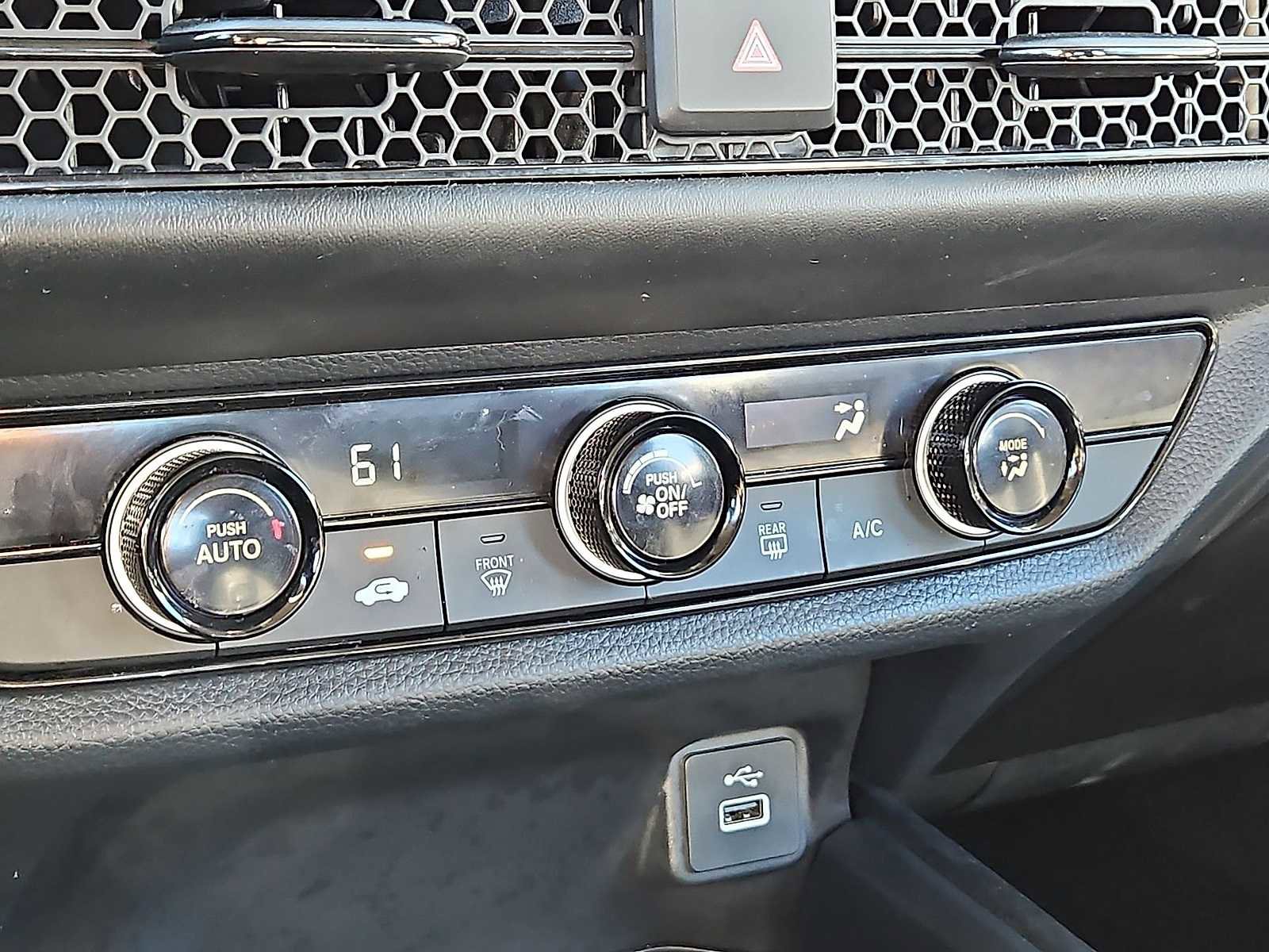 Used 2025 Honda HR-V LX image 20