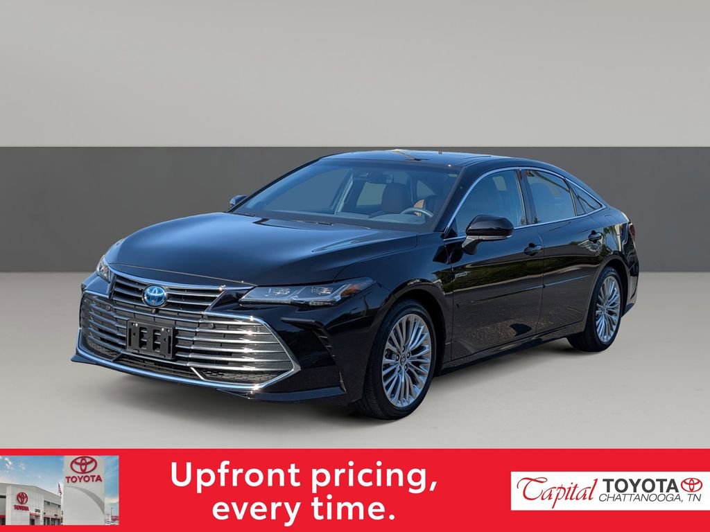 Used 2020 Toyota Avalon Limited w/ Advanced Safety Package FWD image 4