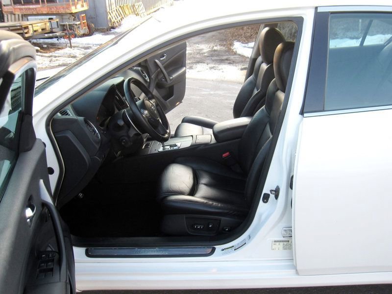 Used 2010 Nissan Maxima 3.5 SV w/ Sport Pkg image 18