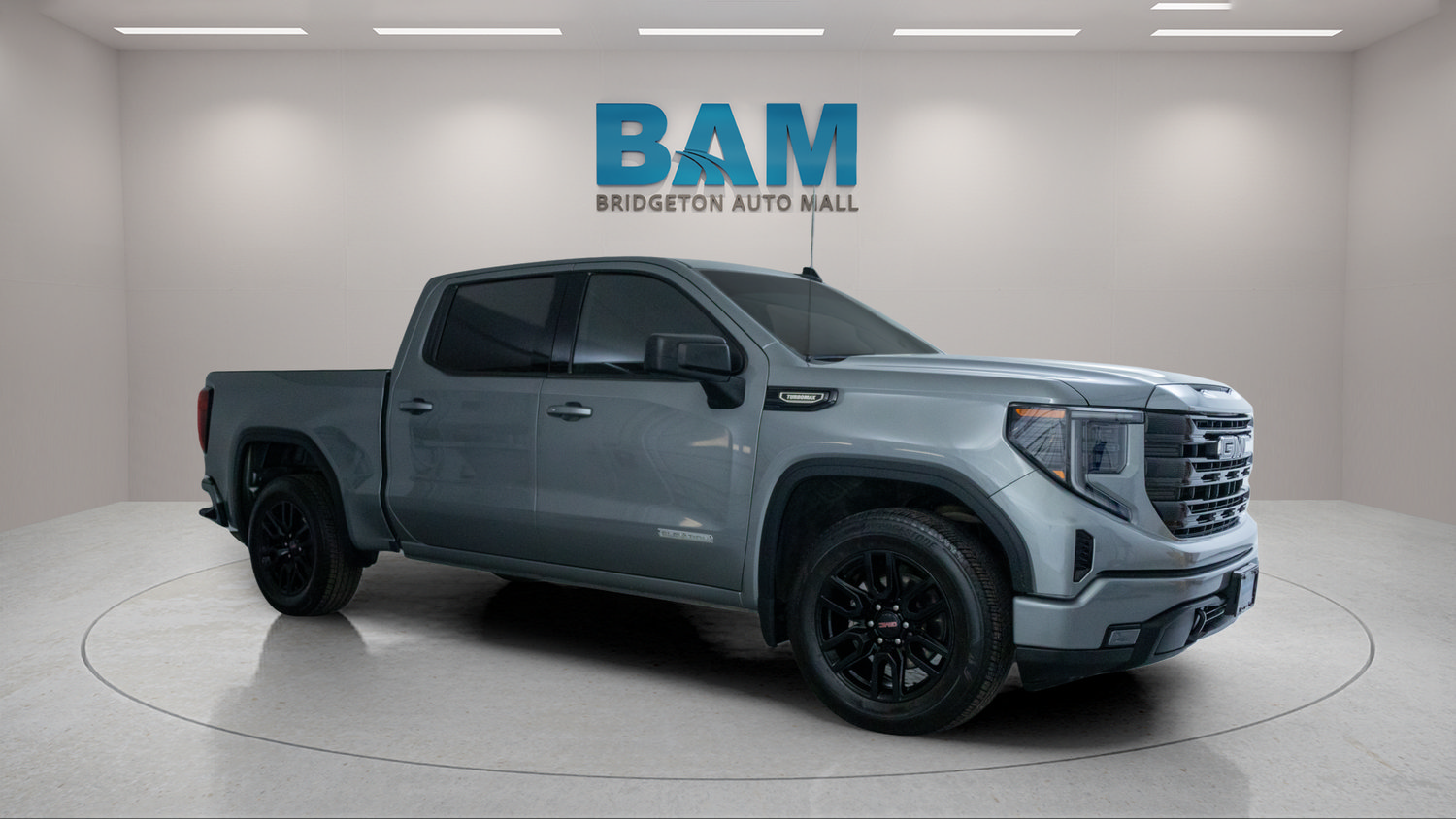 Used 2025 GMC Sierra 1500 Elevation