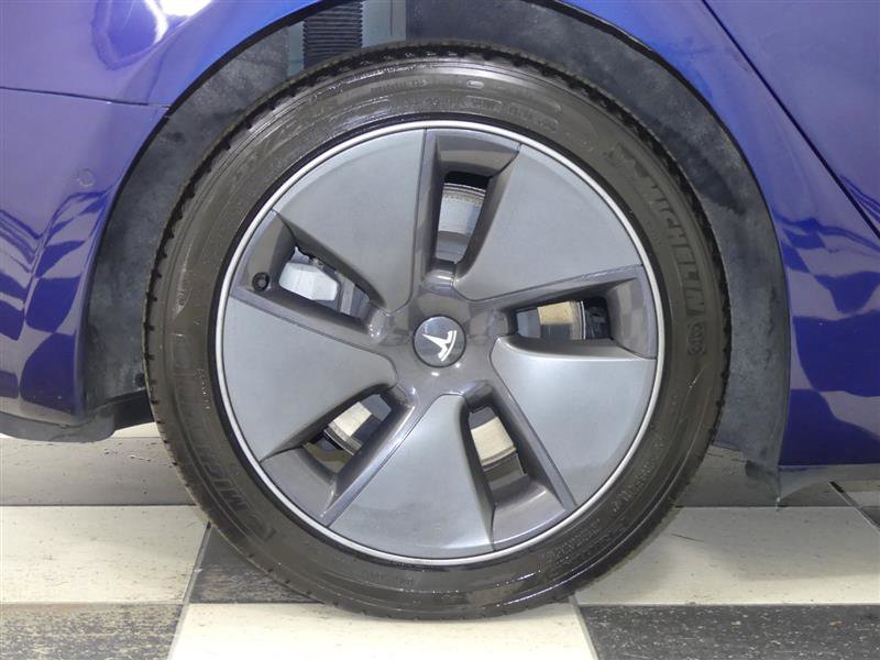 Used 2022 Tesla Model 3 Long Range image 31