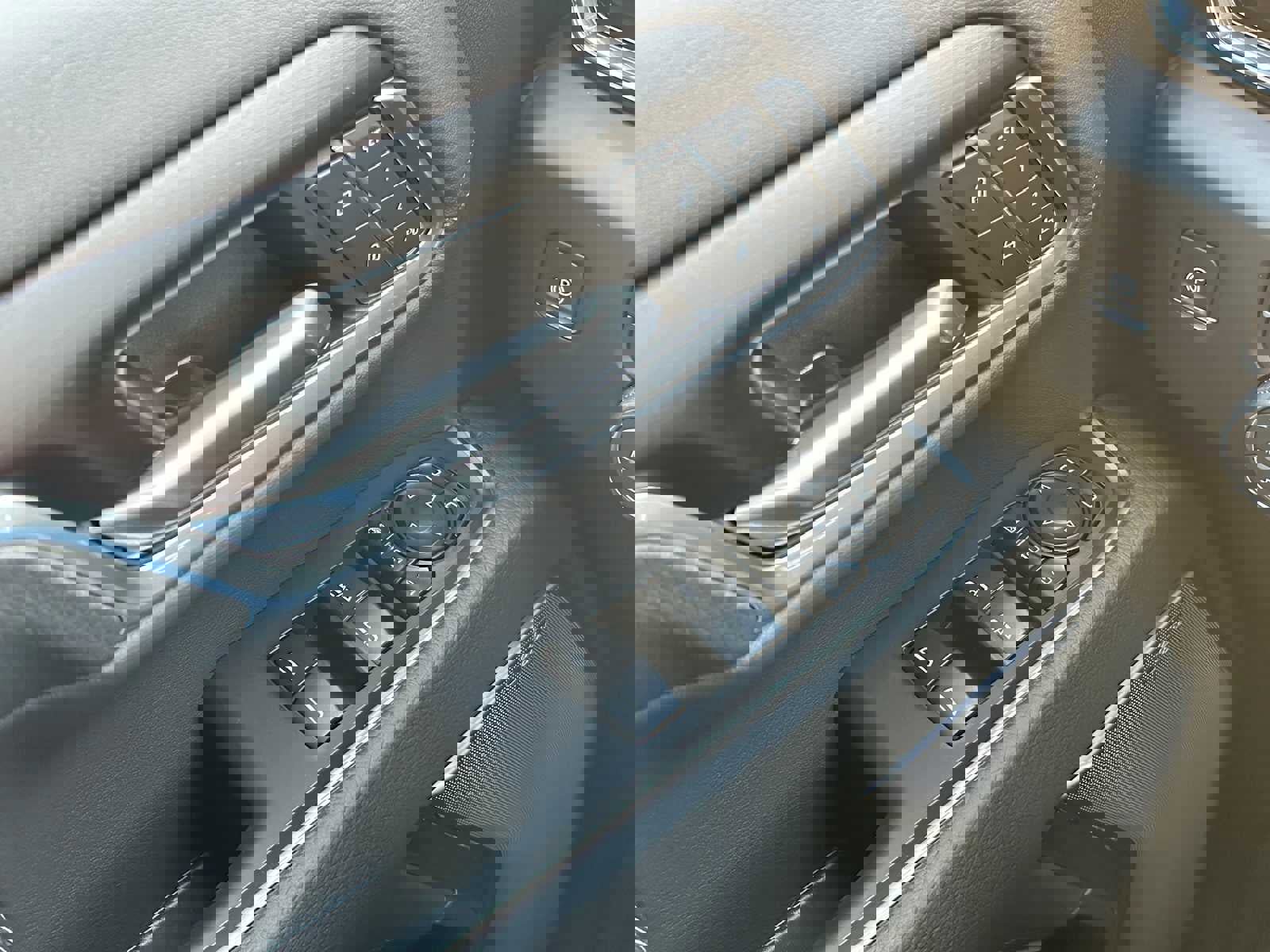 New 2026 GMC Sierra 2500 Denali w/ Denali Reserve Package image 34