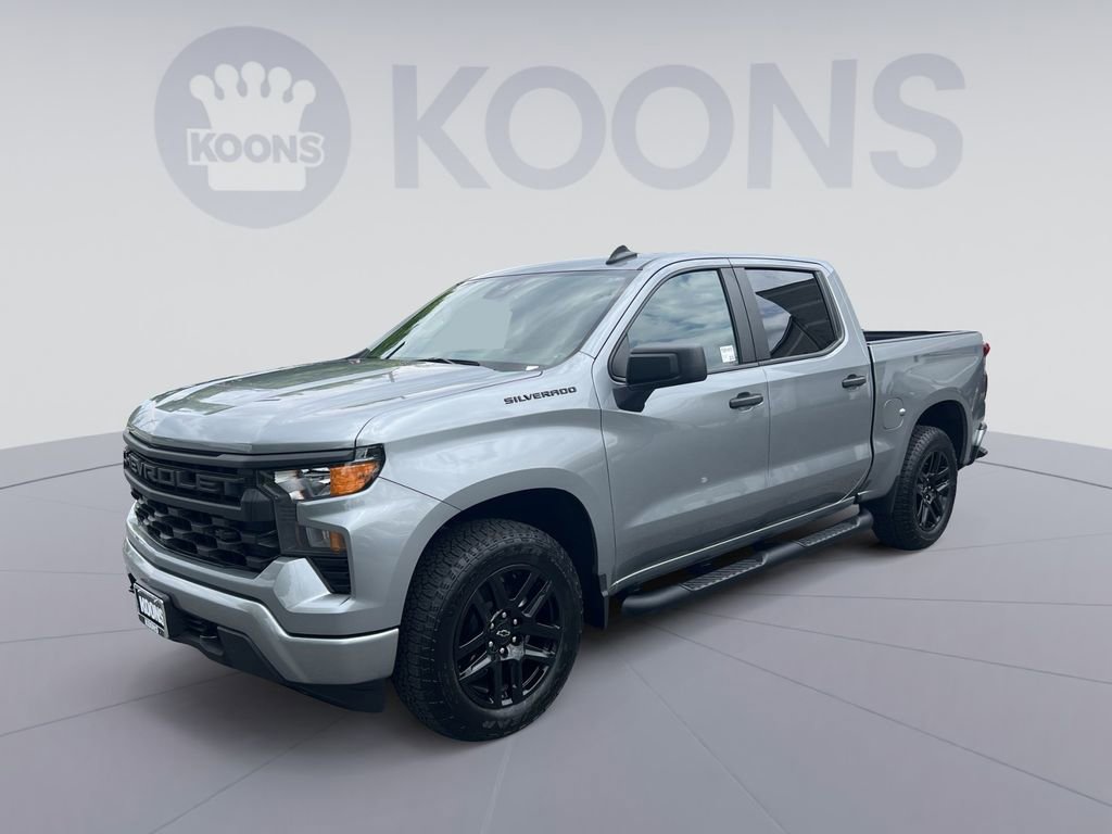 Used 2024 Chevrolet Silverado 1500 Custom w/ Turbomax Blackout Package AWD/4WD image 1