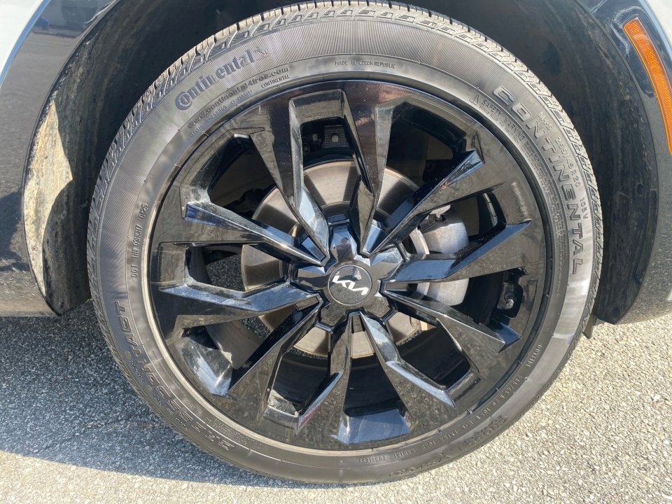 Used 2023 Kia Sorento SX image 29