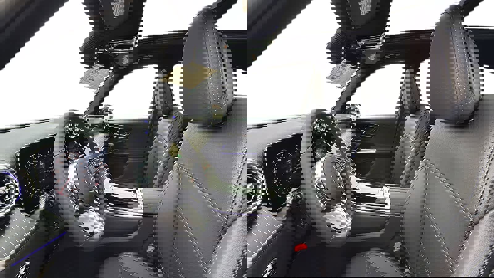 New 2026 Mercedes-Benz GLC 300 4MATIC image 4