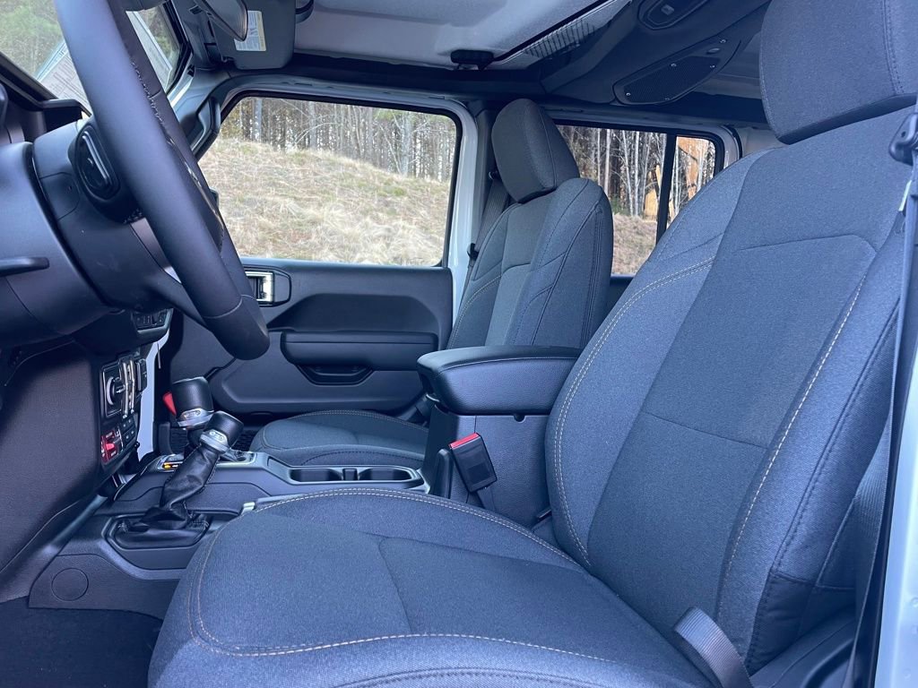 New 2026 Jeep Wrangler Unlimited Sport AWD/4WD image 12