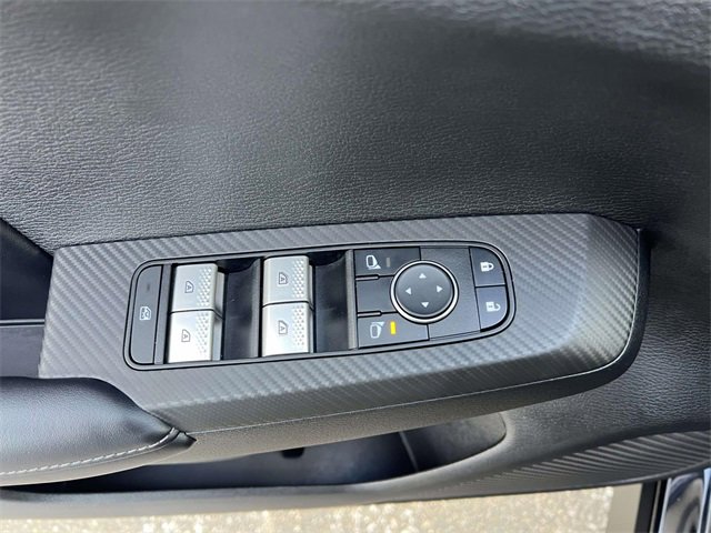 Used 2022 Mitsubishi Outlander SE image 12