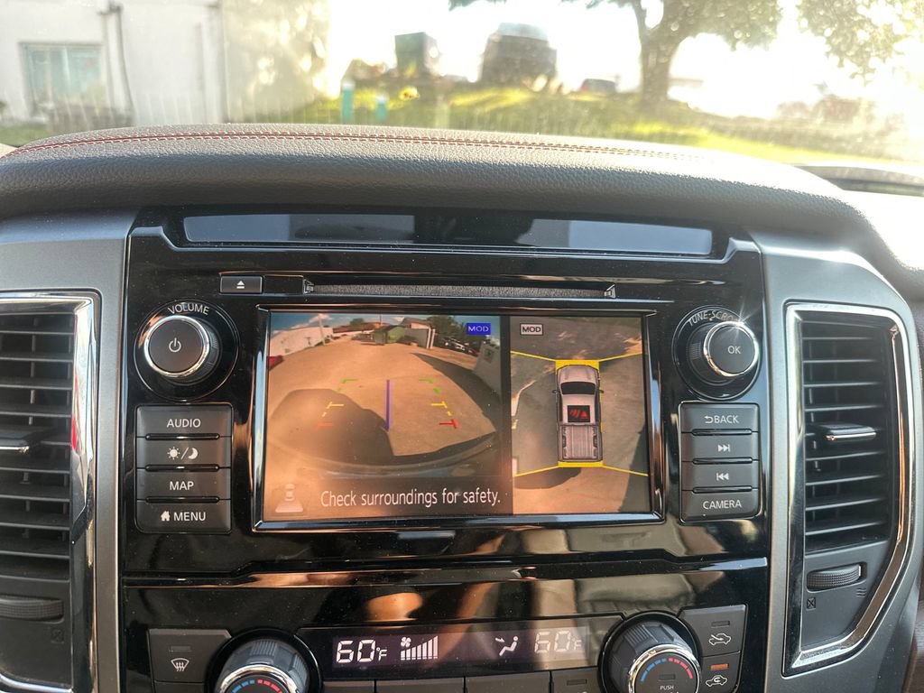Used 2019 Nissan Titan Platinum Reserve AWD/4WD image 46