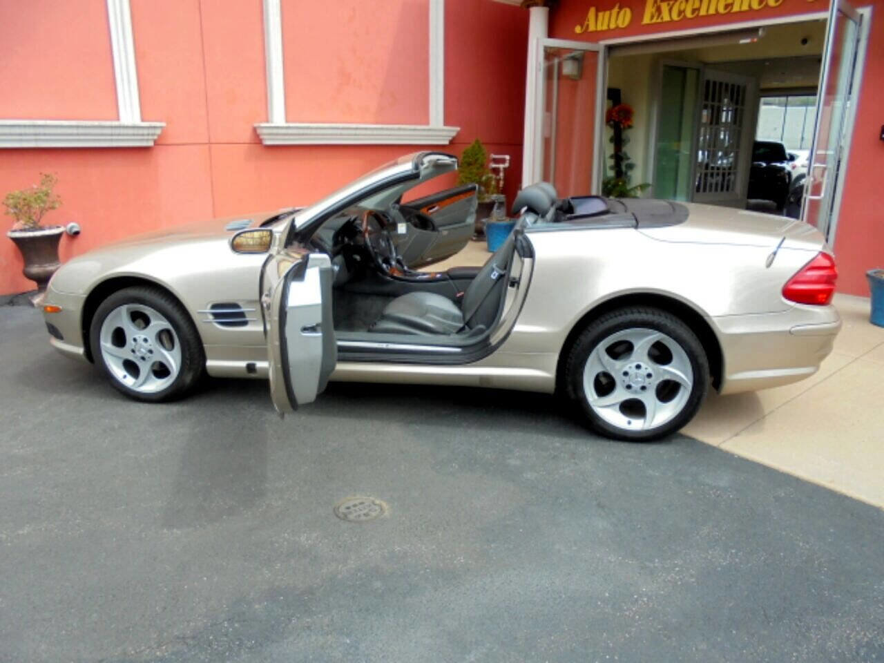 Used 2005 Mercedes-Benz SL 500 image 37