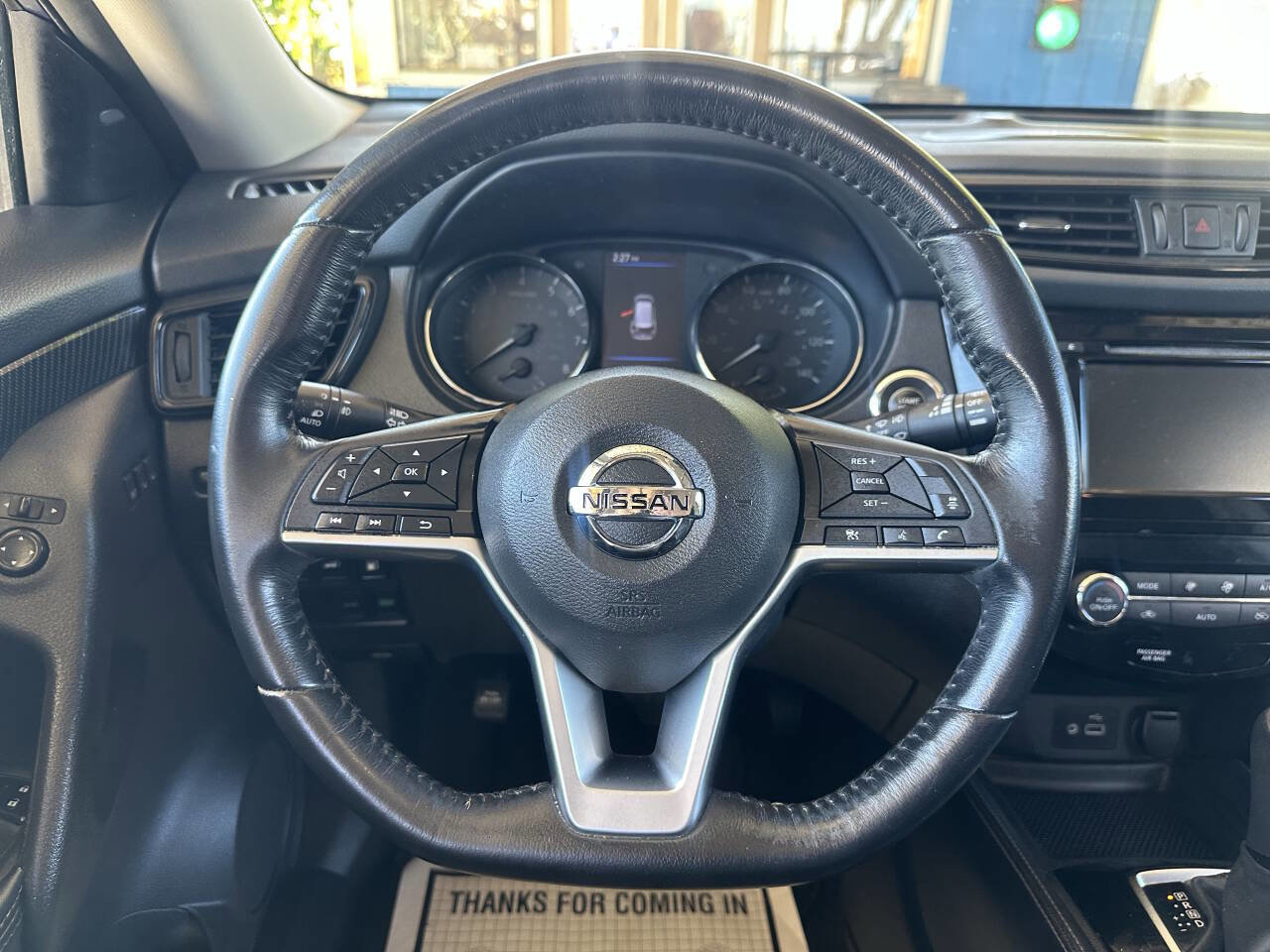 Used 2018 Nissan Rogue SL w/ Premium Package FWD image 20